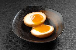 味付け玉子 100円